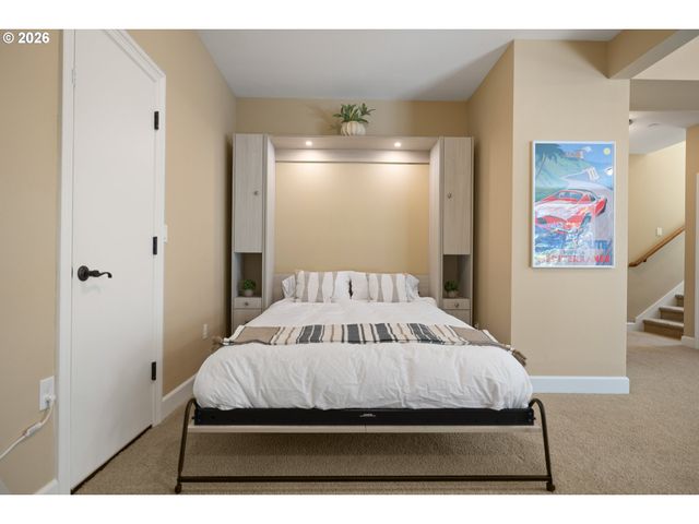 1347 Nw 114TH Ave, Portland, OR 97229