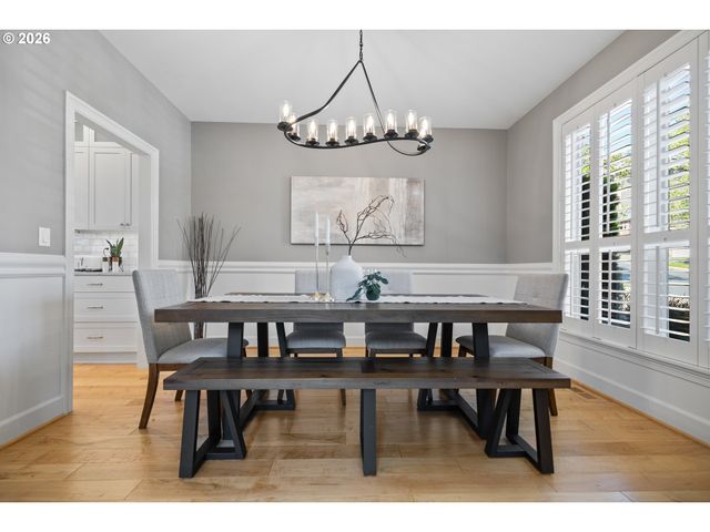 1347 Nw 114TH Ave, Portland, OR 97229