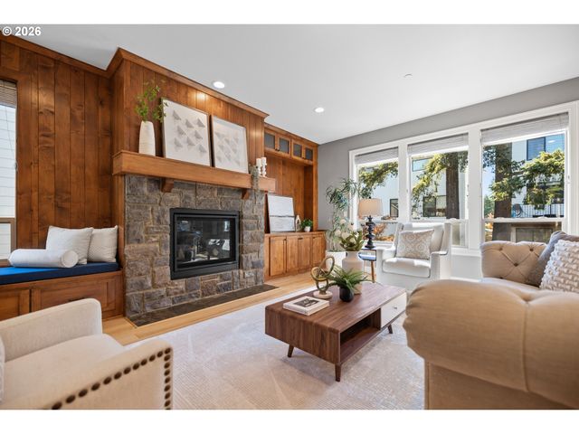 1347 Nw 114TH Ave, Portland, OR 97229