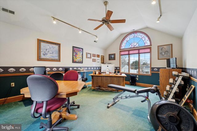 2 BEECH PL, West Deptford, NJ 08096