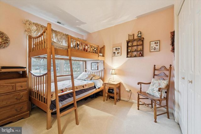 2 BEECH PL, West Deptford, NJ 08096