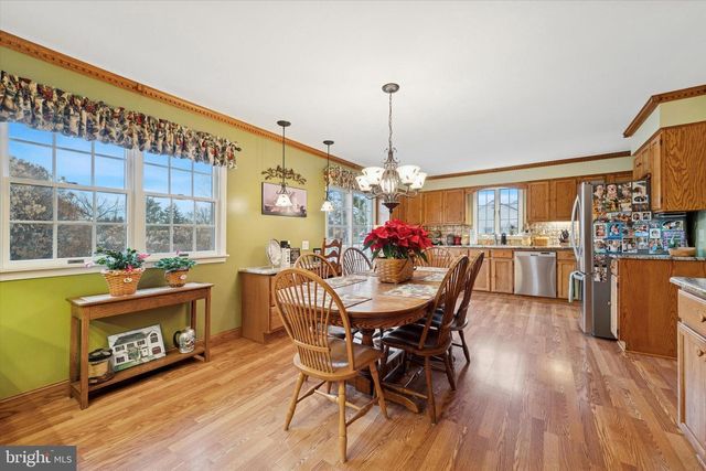 2 BEECH PL, West Deptford, NJ 08096