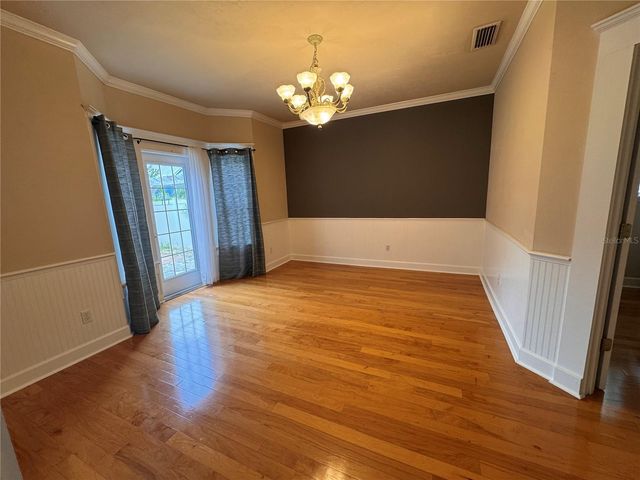 5020 NW 10TH PLACE, Gainesville, FL 32605
