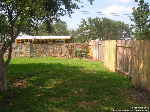 6035 Hart Field, San Antonio, TX 78249