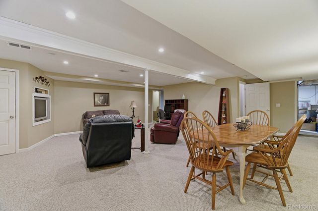 53199 Pineridge Drive, Chesterfield Township, MI 48051