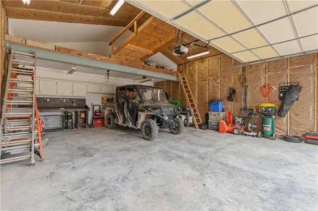 1201 Pecan Street, Odessa, MO 64076