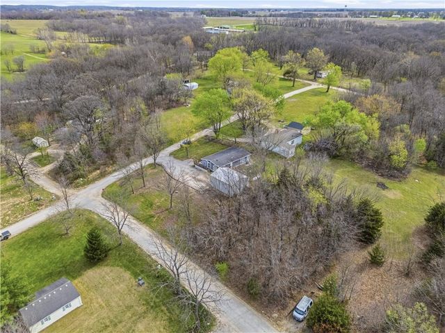 1201 Pecan Street, Odessa, MO 64076