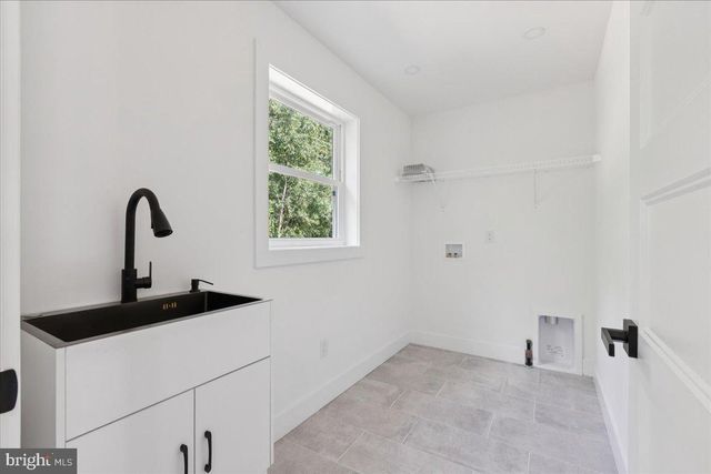 288 CLAMER RD, Ewing, NJ 08628