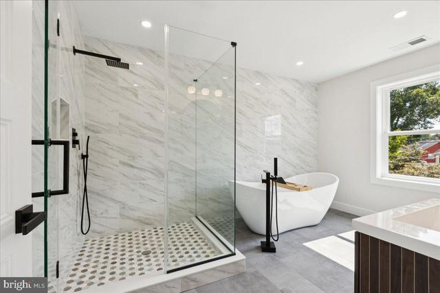 288 CLAMER RD, Ewing, NJ 08628