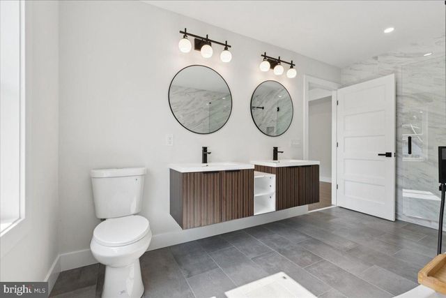 288 CLAMER RD, Ewing, NJ 08628