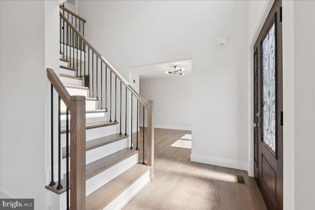 288 CLAMER RD, Ewing, NJ 08628