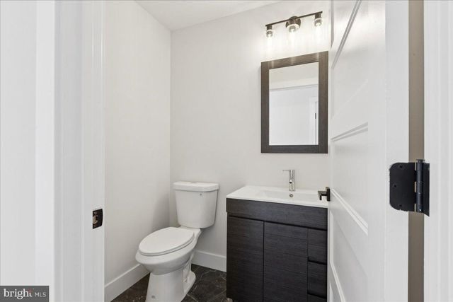 288 CLAMER RD, Ewing, NJ 08628