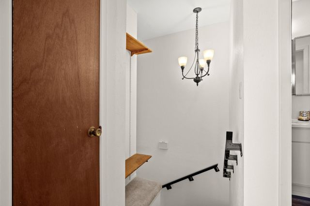 901 Silver Quail LN, Austin, TX 78758
