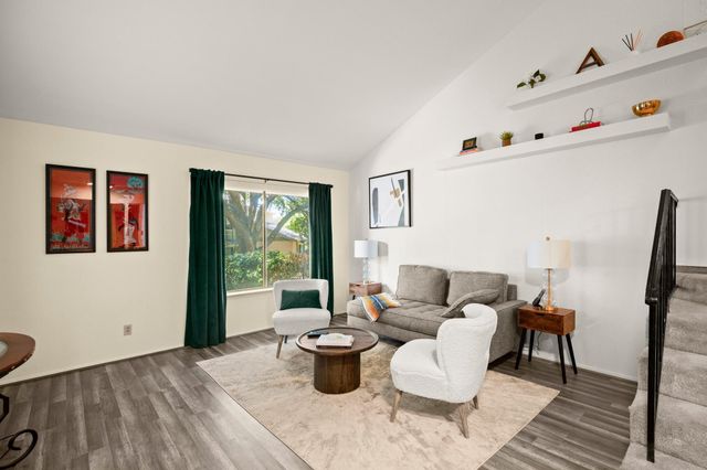 901 Silver Quail LN, Austin, TX 78758