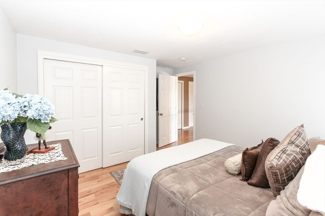 1 Haven Way, Hopedale, MA 01747