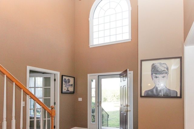 1 Haven Way, Hopedale, MA 01747