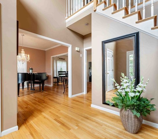 1 Haven Way, Hopedale, MA 01747