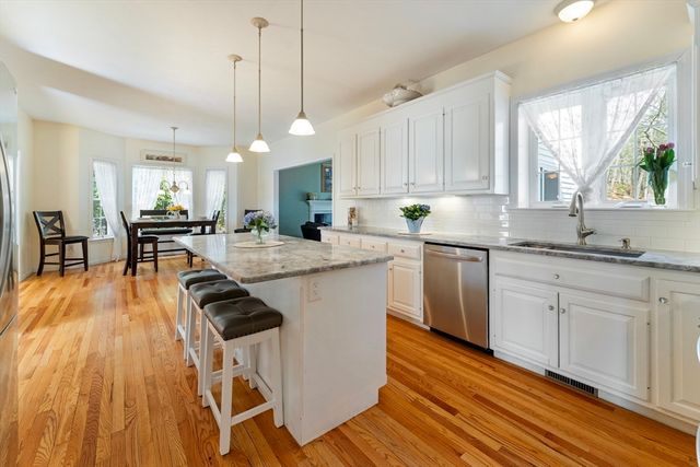 1 Haven Way, Hopedale, MA 01747