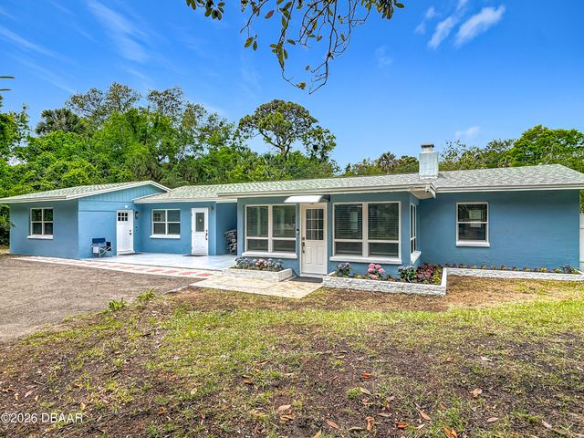819 B Street, New Smyrna Beach, FL 32168