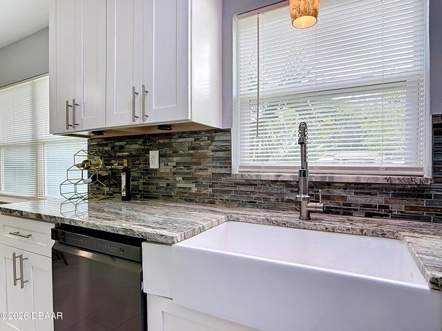 819 B Street, New Smyrna Beach, FL 32168