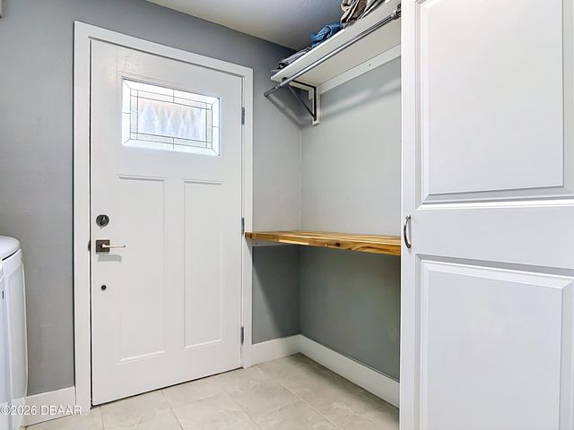 819 B Street, New Smyrna Beach, FL 32168