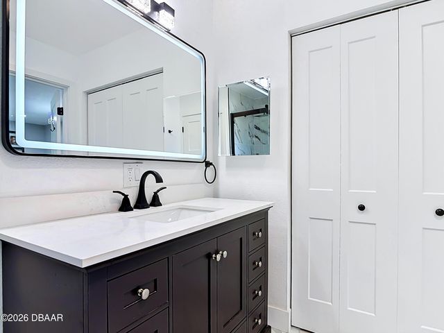 819 B Street, New Smyrna Beach, FL 32168