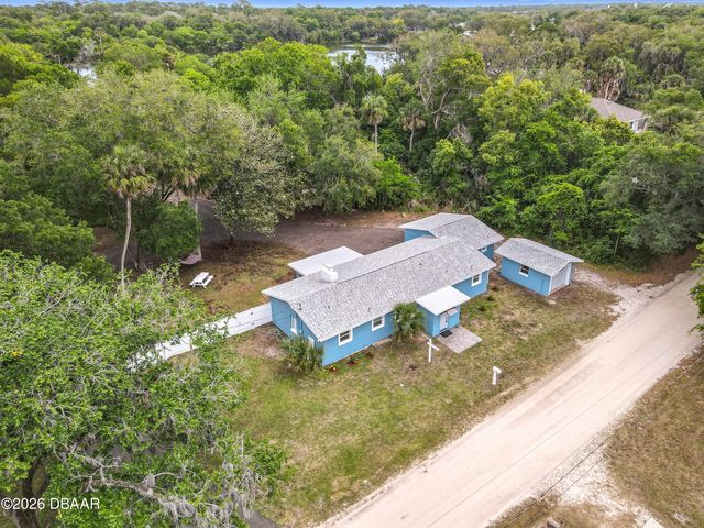 819 B Street, New Smyrna Beach, FL 32168