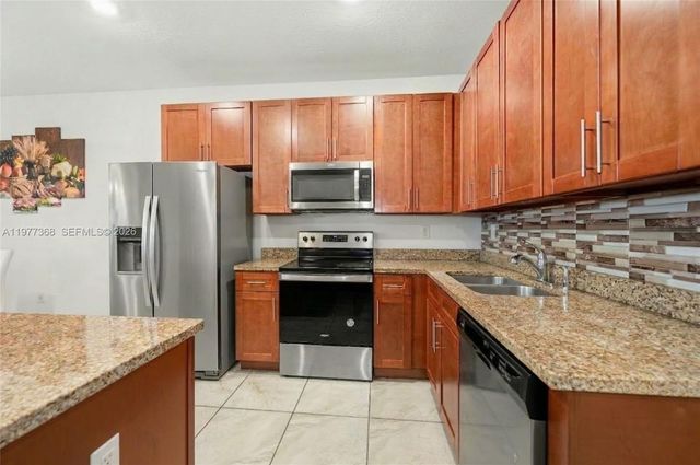 13324 SW 250th St, Miami, FL 33032