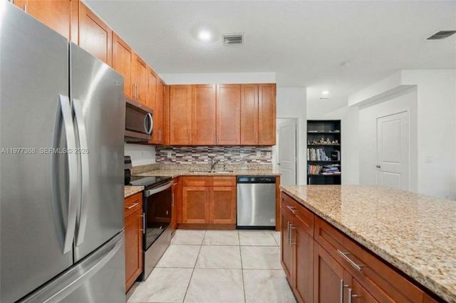 13324 SW 250th St, Miami, FL 33032