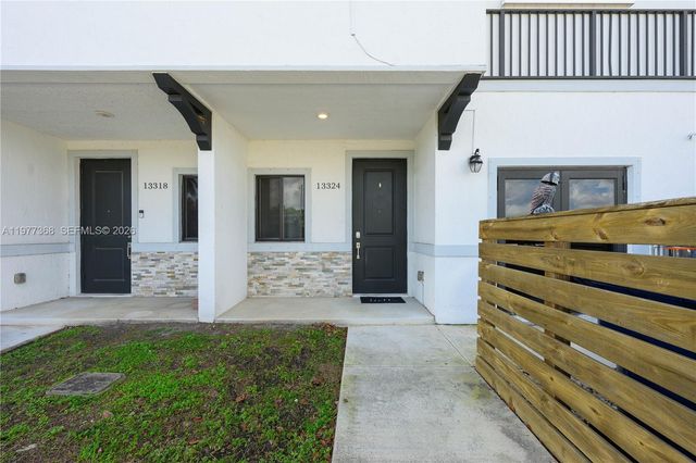 13324 SW 250th St, Miami, FL 33032