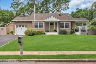 19 Germania Court, Toms River, NJ 08755