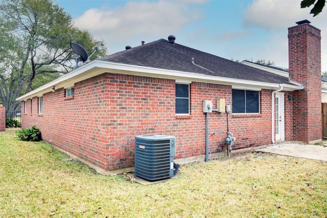 1402 Forest Home Drive, Houston, TX 77077