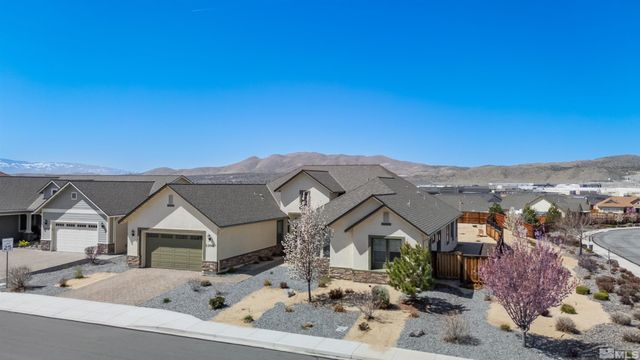 11691 Hacienda Ridge Way, Sparks, NV 89441