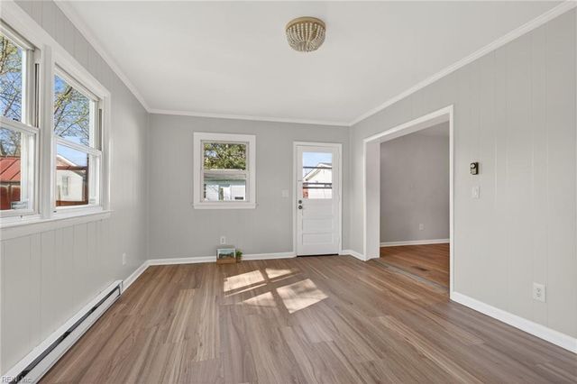 122 Jenness LN, Newport News, VA 23602