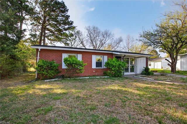 122 Jenness LN, Newport News, VA 23602