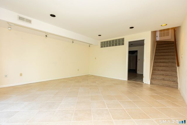 9 Old North Stamford Road 35C, Stamford, CT 06905