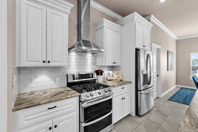 1336 Sparkman, Boerne, TX 78006