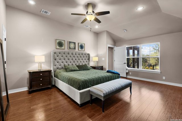 1336 Sparkman, Boerne, TX 78006