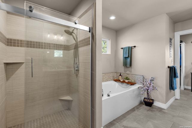 1336 Sparkman, Boerne, TX 78006