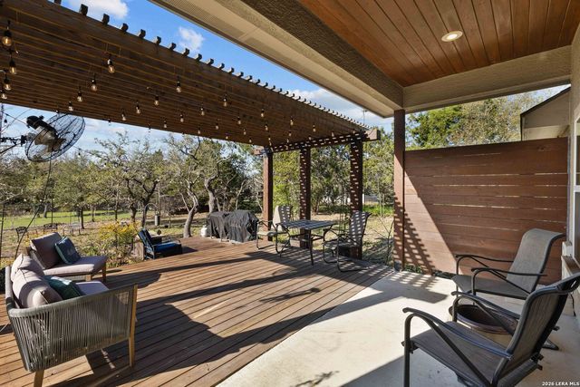 1336 Sparkman, Boerne, TX 78006