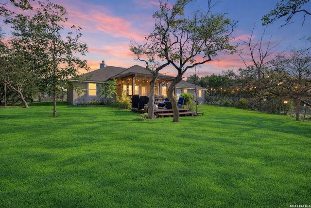 1336 Sparkman, Boerne, TX 78006