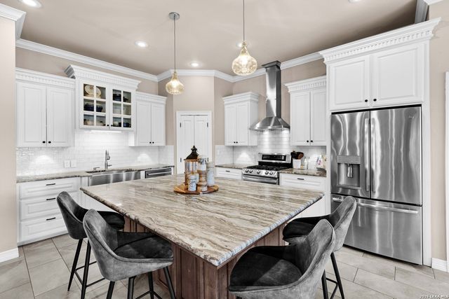 1336 Sparkman, Boerne, TX 78006