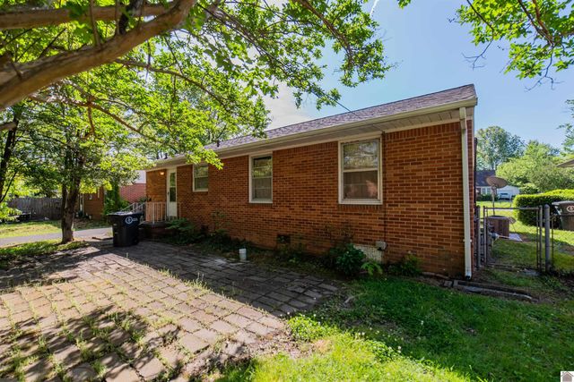 3015 Madison Street, Paducah, KY 42001