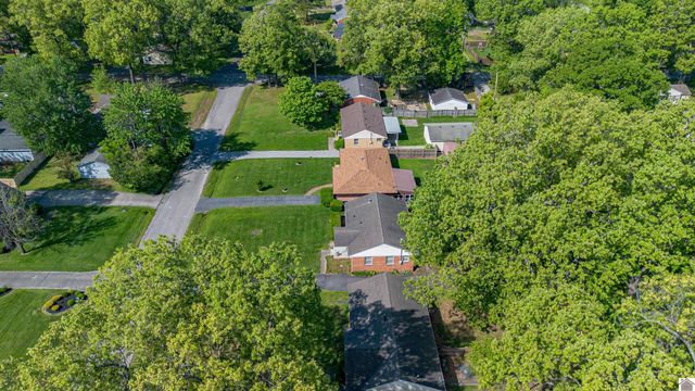 3015 Madison Street, Paducah, KY 42001