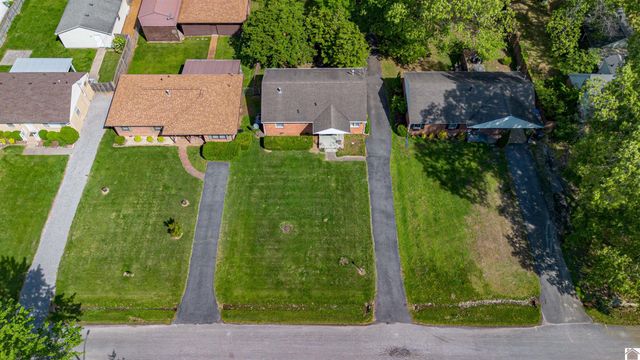 3015 Madison Street, Paducah, KY 42001
