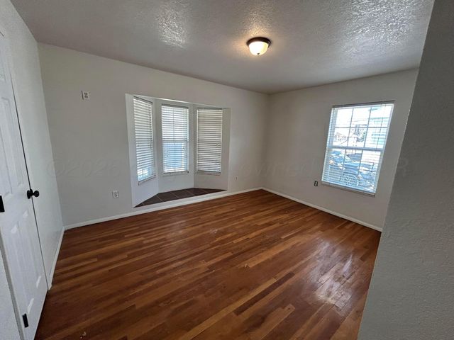 923 Elmore Street, Borger, TX 79007