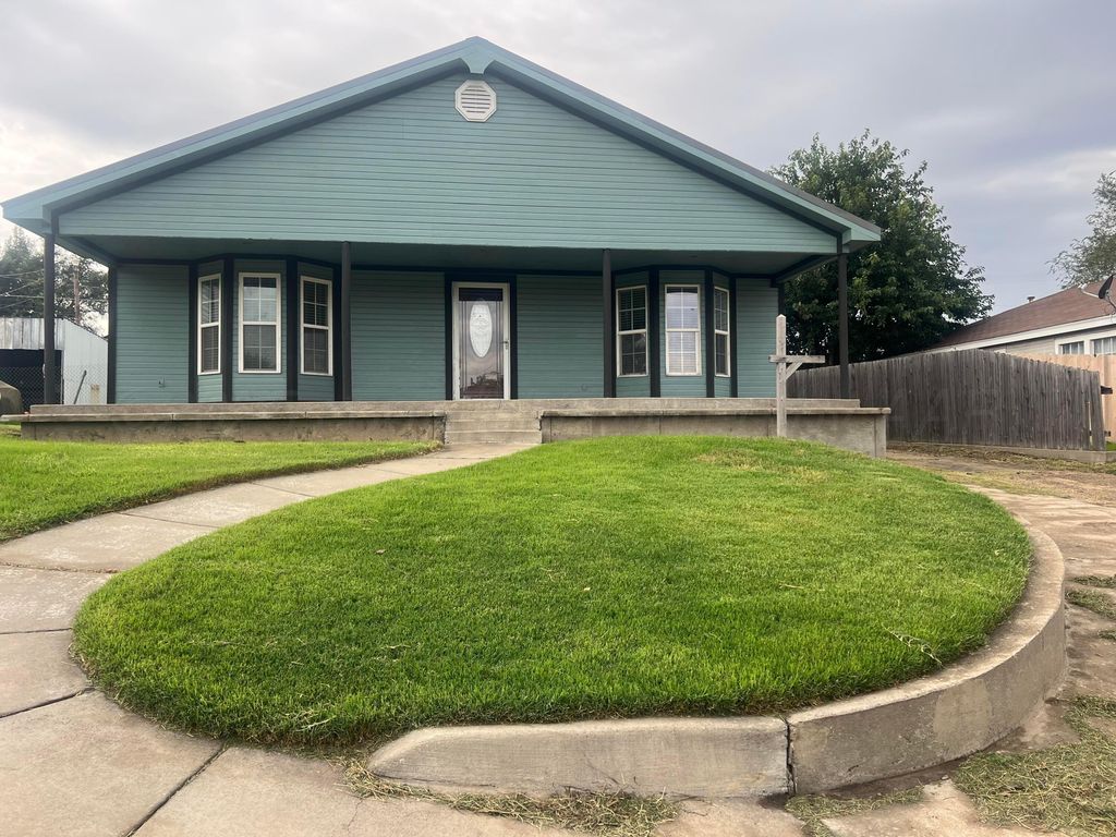 923 Elmore Street, Borger, TX 79007