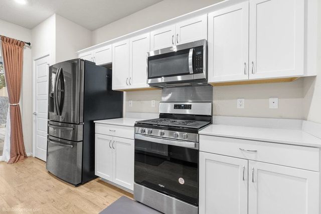 8215 S Avery Rd, Cheney, WA 99004