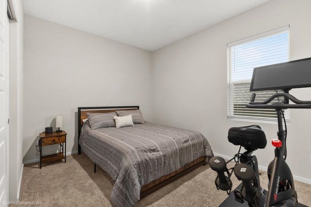 8215 S Avery Rd, Cheney, WA 99004