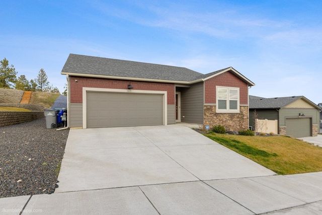 8215 S Avery Rd, Cheney, WA 99004